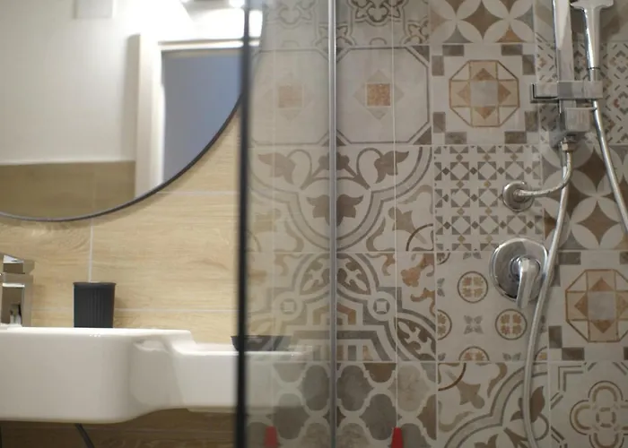 Loft 44 - Citta Del Miracolo - Private Parking Λαντσιάνο