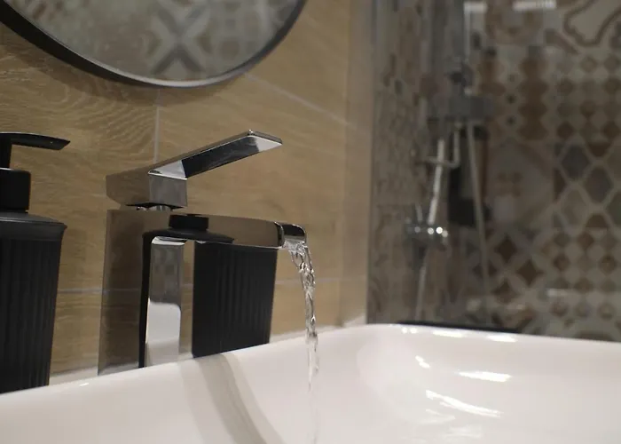 Loft 44 - Citta Del Miracolo - Private Parking Διαμέρισμα *